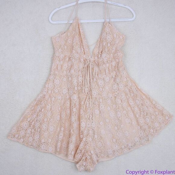 NEW Free‎ People Lexi Strappy Lace Romper, L - Picture 2 of 16